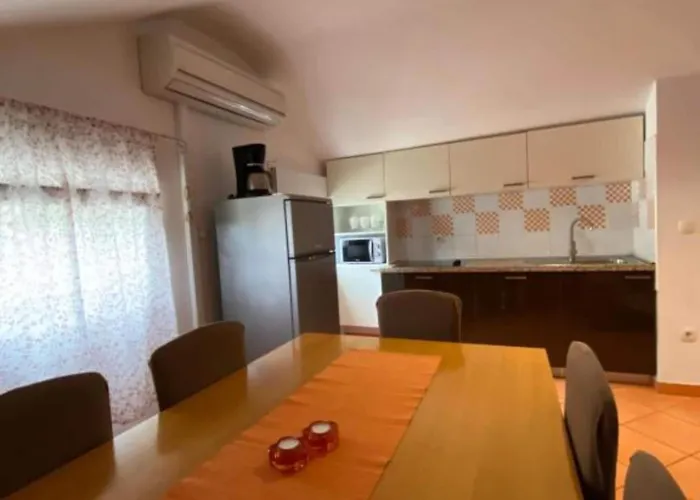 Apartment Lara Rab *