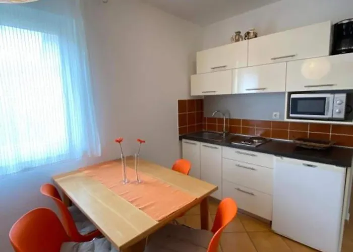 Apartment Lara Rab Rab Town